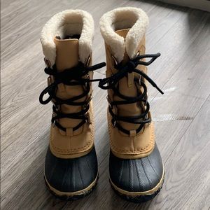 Sorel Women’s Caribou Boot
